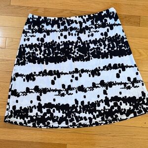 212 Collection Black White Abstract Print Skirt XL Knee Length Stretch